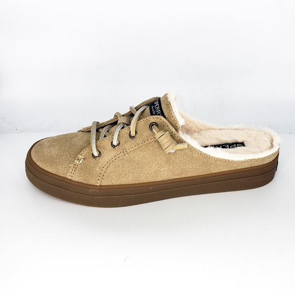 women's crest vibe suede mule sneaker